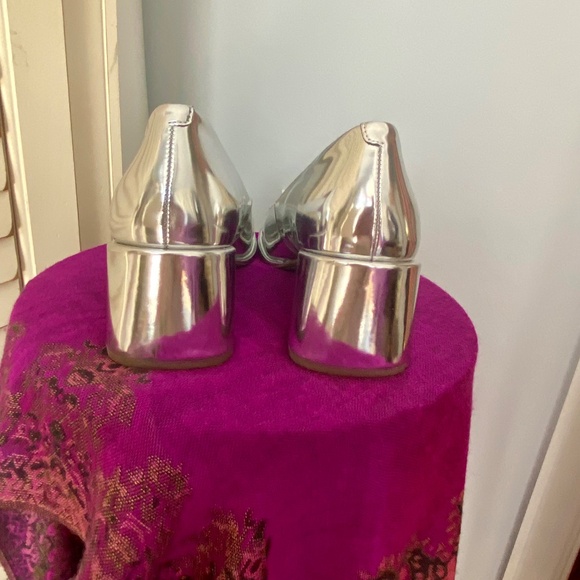 Aerosoles Alae Silver Mirror blicky heel pump NEW - Picture 9 of 13